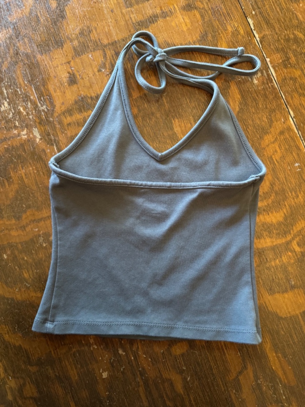 Halter top - Picture 2 of 3